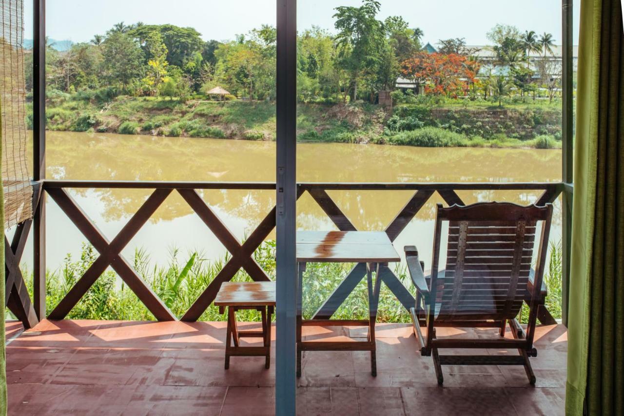 לואנג פרבאנג Mao Phasok Riverside Guesthouse מראה חיצוני תמונה