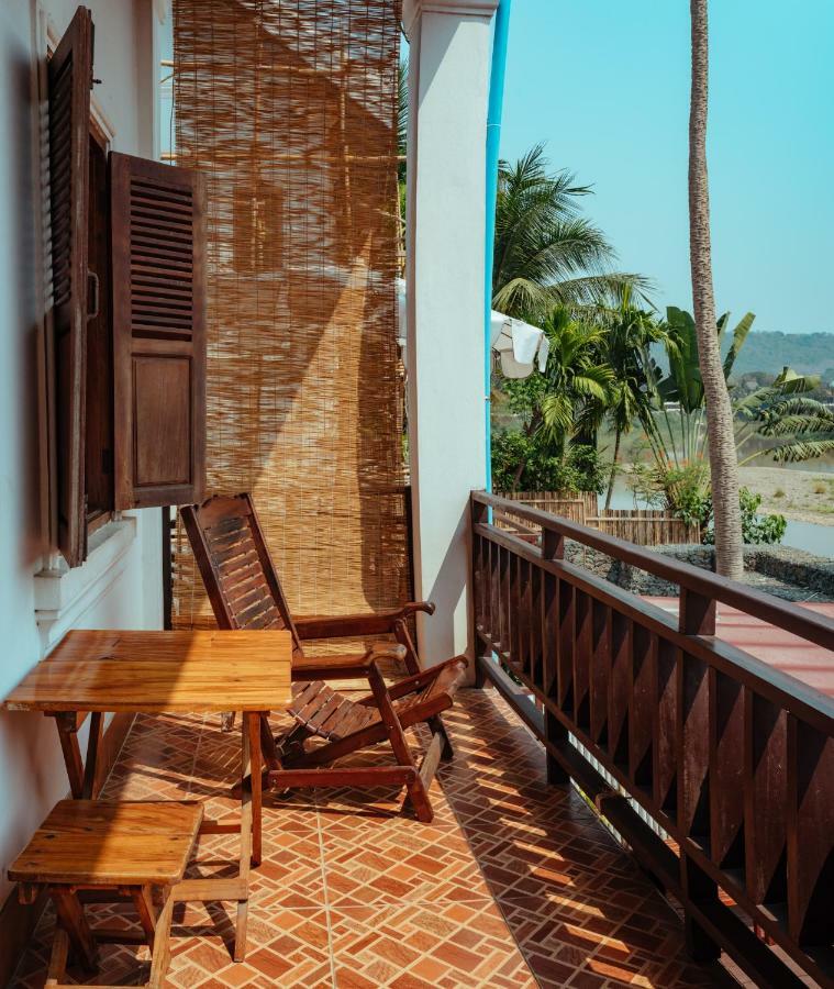 לואנג פרבאנג Mao Phasok Riverside Guesthouse מראה חיצוני תמונה